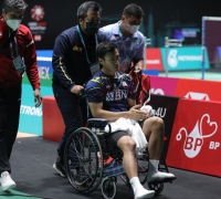 Malaysia Open 2022: Cedera Paksa Vito Berikan Kemenangan pada Momota
